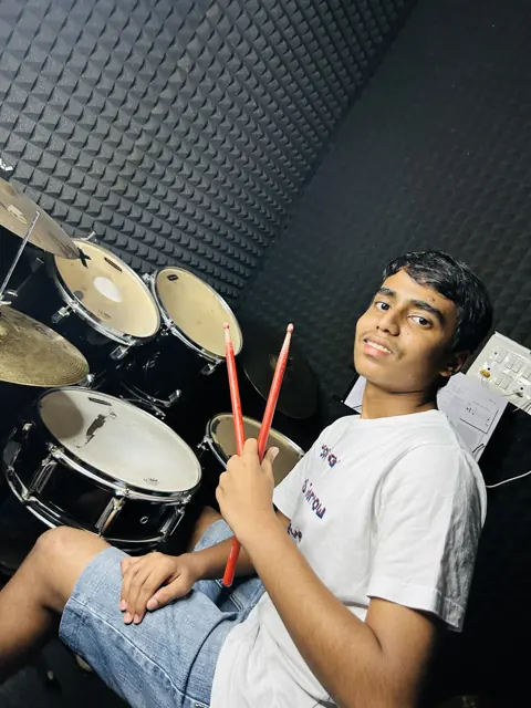 Learning and practice at Dwarka School of Music